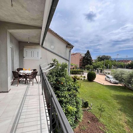 Dmm Apartments Tivat Luaran gambar