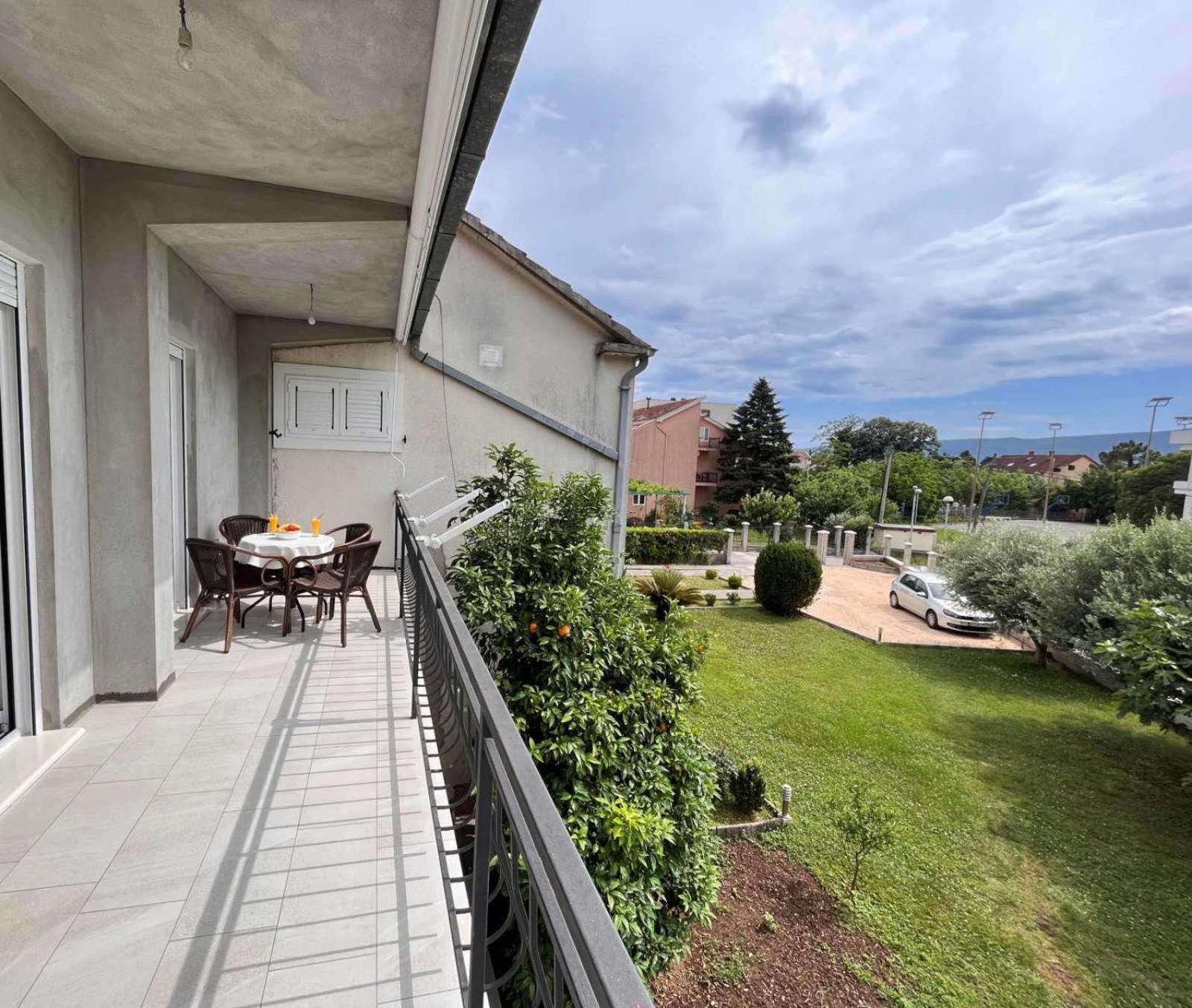 Dmm Apartments Tivat Luaran gambar
